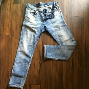 H & M Jeans